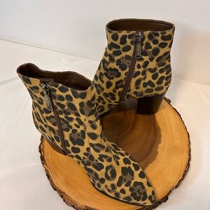 Blondo‎ Tania Leopard Print Ankle Booties Waterproof 3 inch heel Women’s 8M